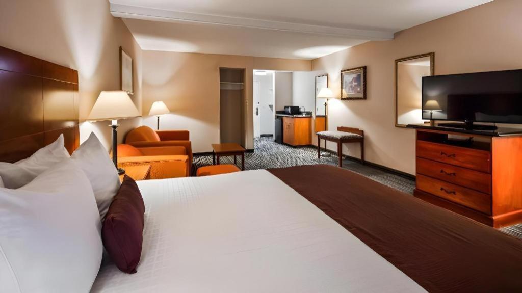 Best Western Plus Twin View Inn And Suites Redding Dış mekan fotoğraf