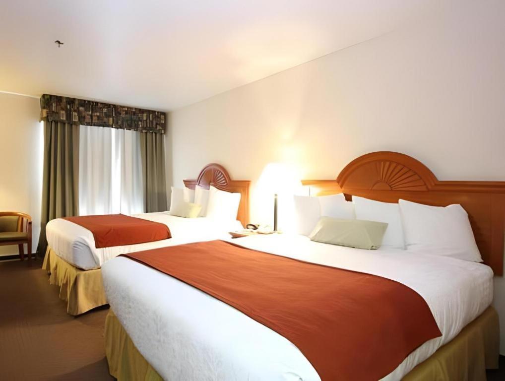 Best Western Plus Twin View Inn And Suites Redding Dış mekan fotoğraf