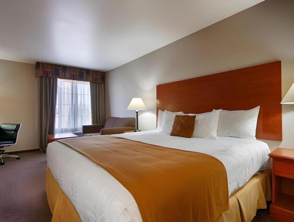 Best Western Plus Twin View Inn And Suites Redding Dış mekan fotoğraf
