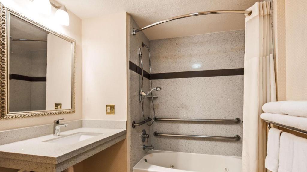 Best Western Plus Twin View Inn And Suites Redding Dış mekan fotoğraf